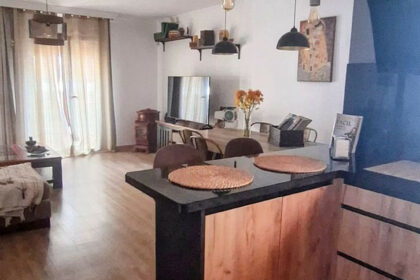 11eec8ba1542033290ff9a60029227c2 - 12