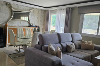 12122f849d37e760448641283abdc9ea - 10