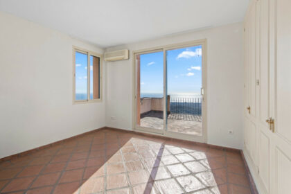 125d320e91d9b7f3611256610639e17e - 15