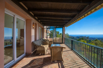 125d320e91d9b7f3611256610639e17e - 27