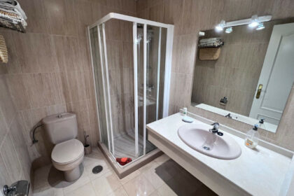 12a3dff5c66768466eb6890de0a6df1b - 15