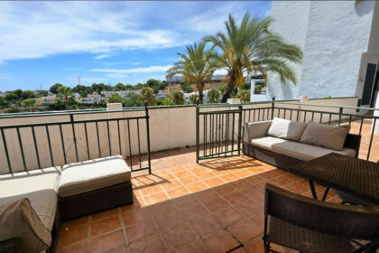 132ecda53a2196fe2150bb0e003887f8 - 17