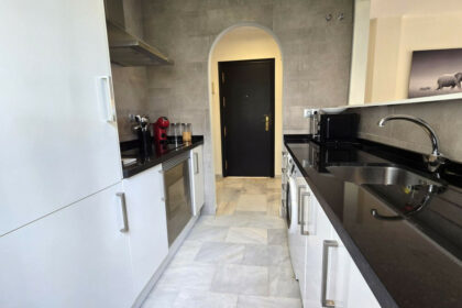 132ecda53a2196fe2150bb0e003887f8 - 22