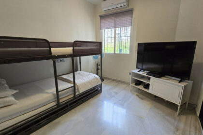 132ecda53a2196fe2150bb0e003887f8 - 24