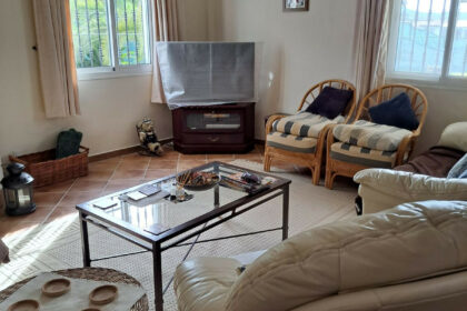 13c91bd561c7ef920242bb62d6e639ae - 9