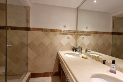 150e720de48afbe609c58c564d24fe7f - 25