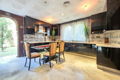 1665394d7324d18bfeea383961611cfa - 14