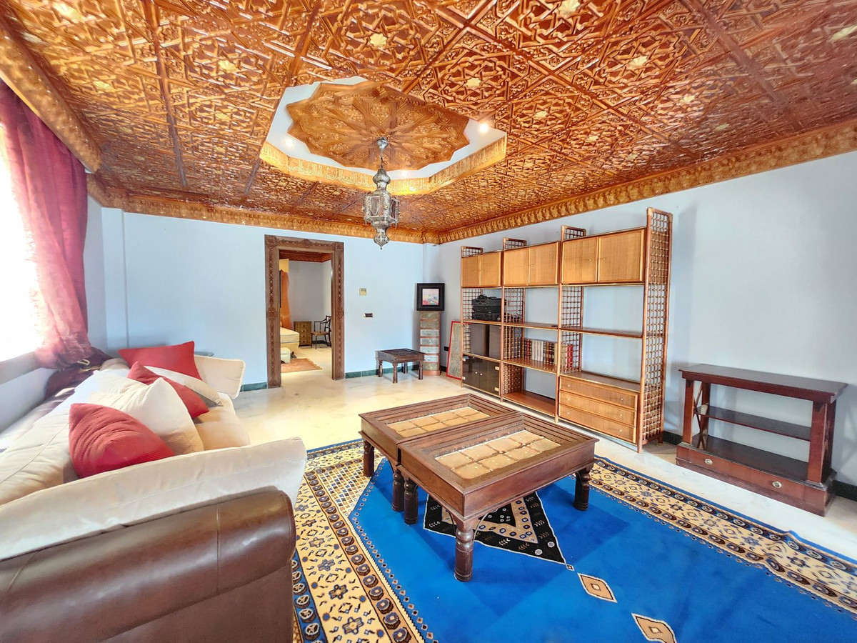 1665394d7324d18bfeea383961611cfa - 19