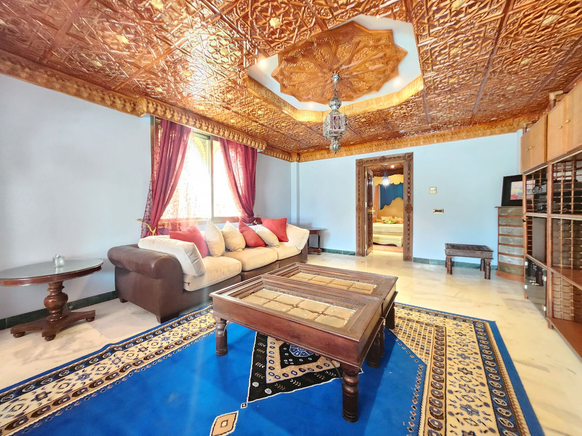 1665394d7324d18bfeea383961611cfa - 20