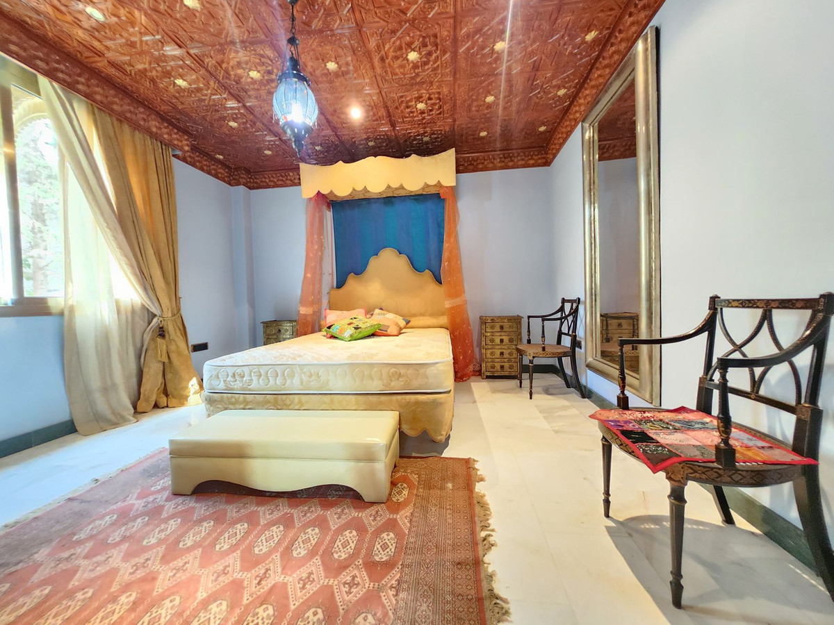 1665394d7324d18bfeea383961611cfa - 22