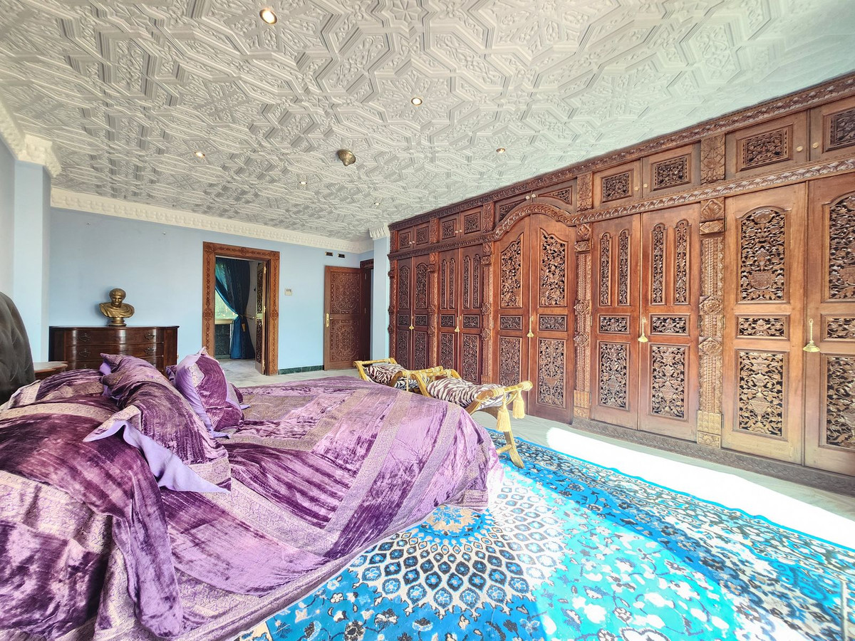 1665394d7324d18bfeea383961611cfa - 30