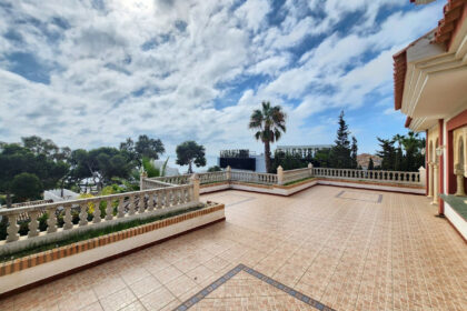 1665394d7324d18bfeea383961611cfa - 33