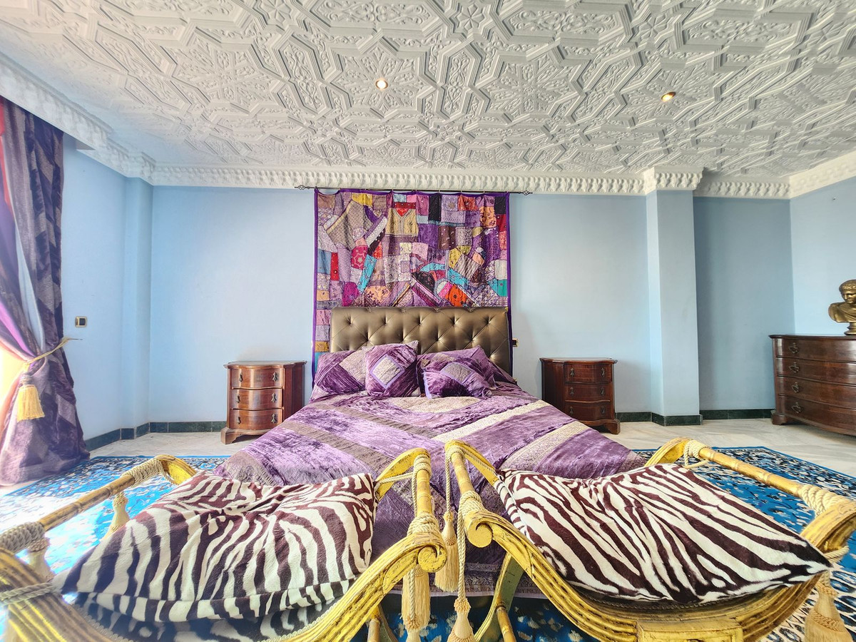 1665394d7324d18bfeea383961611cfa - 37