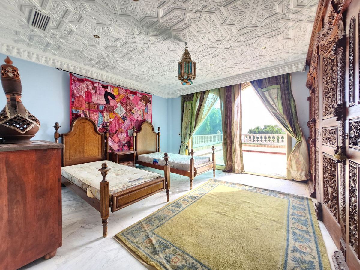 1665394d7324d18bfeea383961611cfa - 40