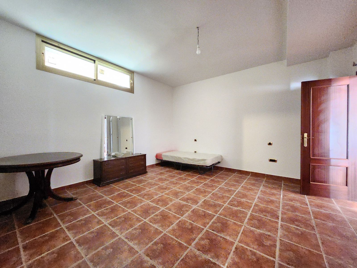 1665394d7324d18bfeea383961611cfa - 50