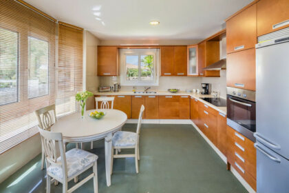 16c2083cc160f7cfe8ba8d2c1f0999d9 - 6