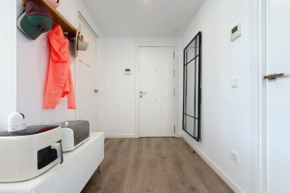 16f5d6666b2100167e1009518791cc7d - 12