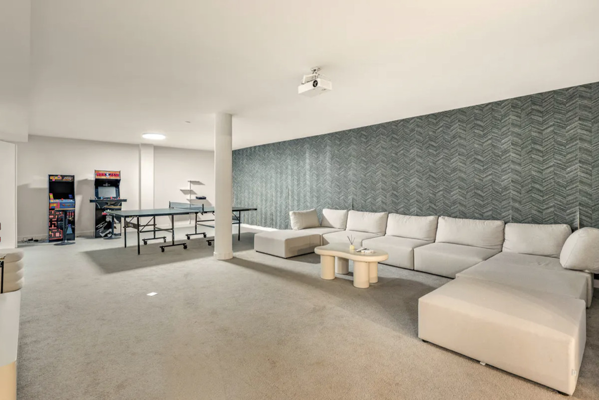 173a72b09a08d079ce837b11437f7c8b - 18