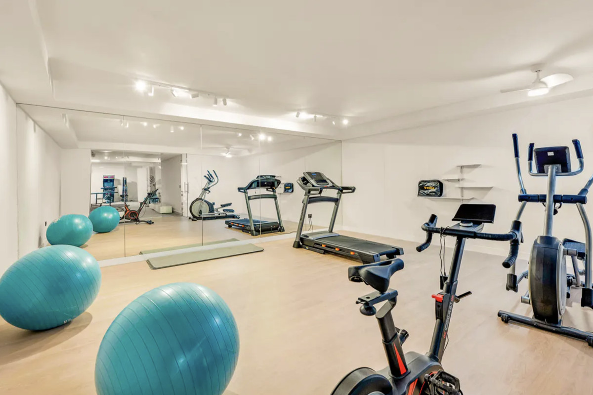 173a72b09a08d079ce837b11437f7c8b - 23