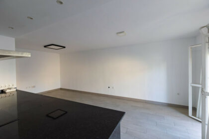 17af11f01cd2297b85755d4081d49a33 - 12