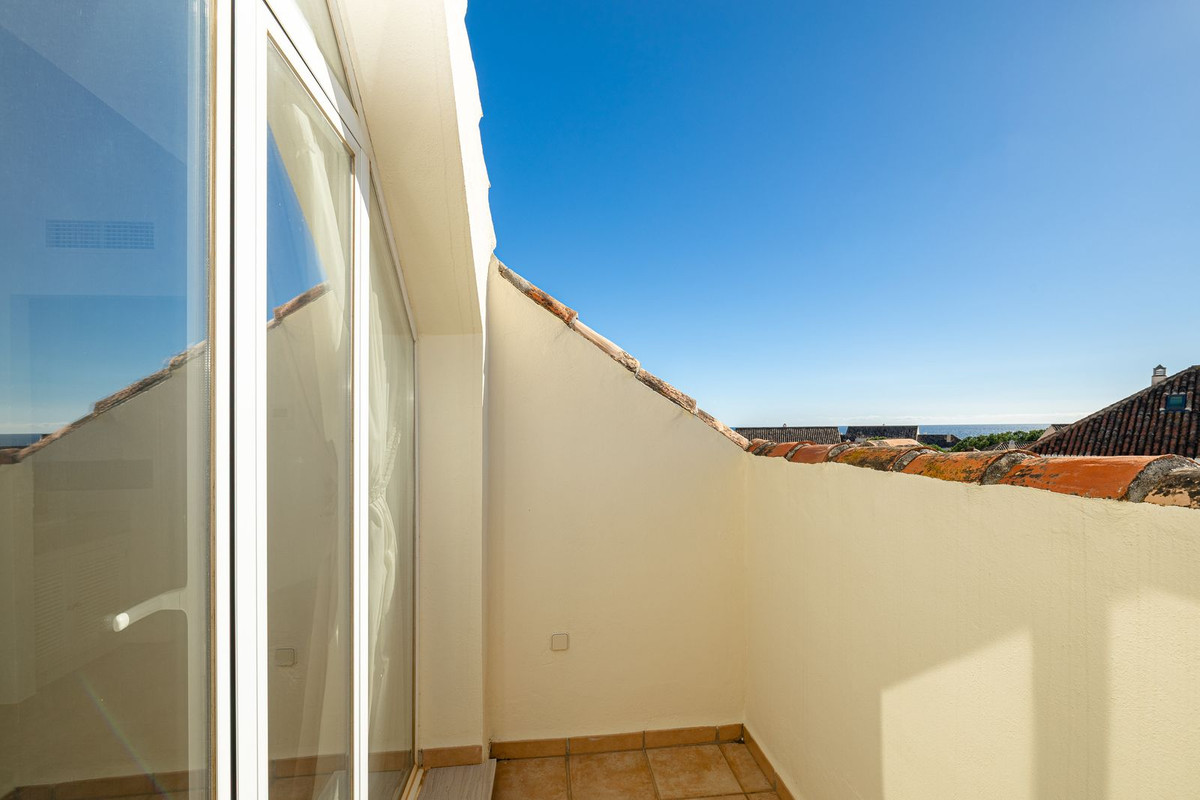 17e30dd9294ed6f0c1c6f7869516a8e0 - 22