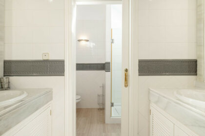 17e30dd9294ed6f0c1c6f7869516a8e0 - 9