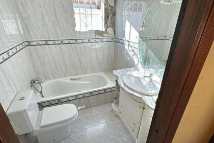 18277844059ea4bd8f246b9370ca2062 - 16