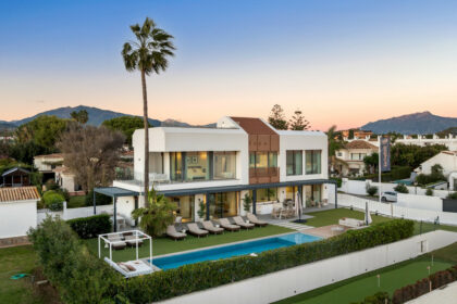 185c61a63767e35ab5415292415001a8 - 1