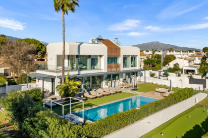 185c61a63767e35ab5415292415001a8 - 30