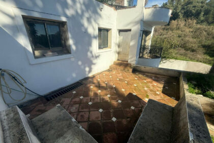 1866fdac62b5b1d7317a762682d9f09c - 23