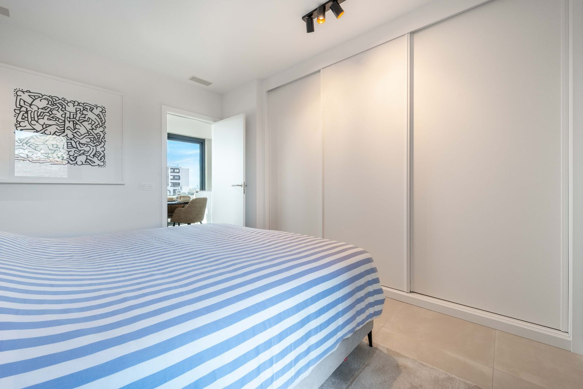 19d9a847119ad68331553fce1520968e - 13