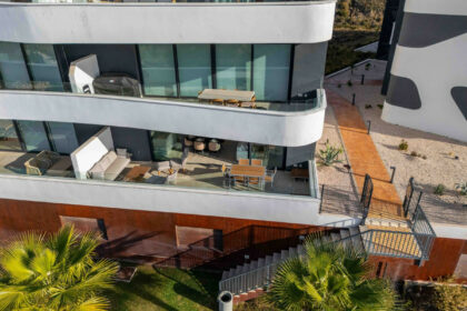 19d9a847119ad68331553fce1520968e - 3