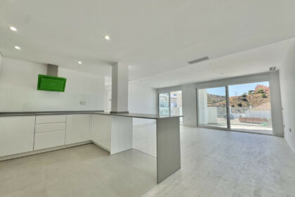 1a0156aacd9b75477c61f90a8efca6d1 - 2