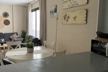 1a3186dd72b3a83040cf0ceeb0762661 - 12