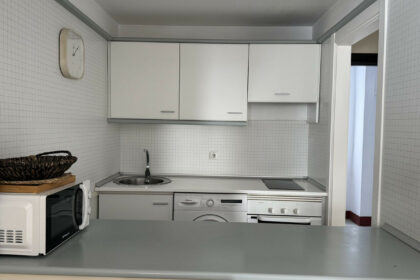 1a3186dd72b3a83040cf0ceeb0762661 - 13