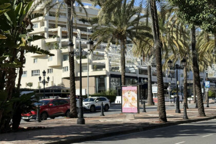 1a3186dd72b3a83040cf0ceeb0762661 - 51