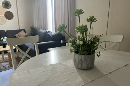 1a3186dd72b3a83040cf0ceeb0762661 - 53