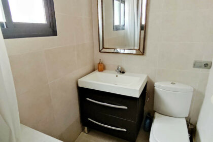 1aaf0df092695873e7e5cc162e16a05d - 20