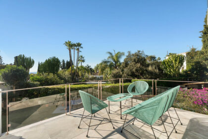 1ad2159b0d35791a78069465e9844388 - 18