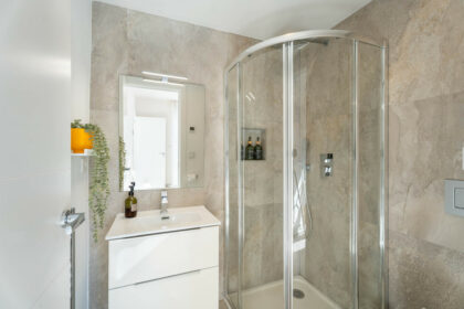 1ad2159b0d35791a78069465e9844388 - 28