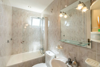 1ad63e0ffca2d1bdd5a3608611a43156 - 23