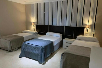 1b0198f8e2f6b96e43e4f8f70fd05ac9 - 13