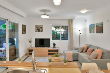 1b888fd179b3580f7799865870be6226 - 13