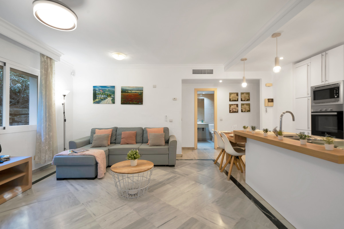 1b888fd179b3580f7799865870be6226 - 20