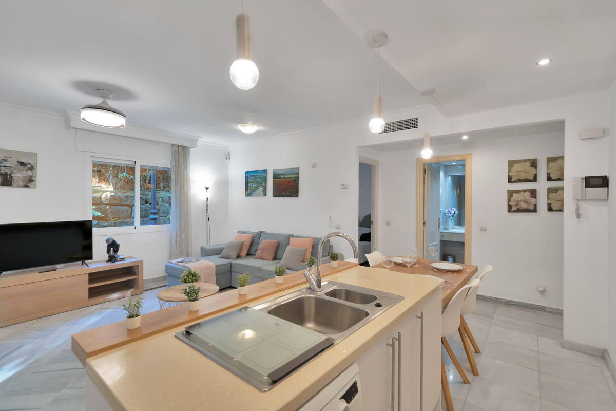 1b888fd179b3580f7799865870be6226 - 21