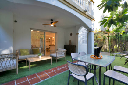 1b888fd179b3580f7799865870be6226 - 24