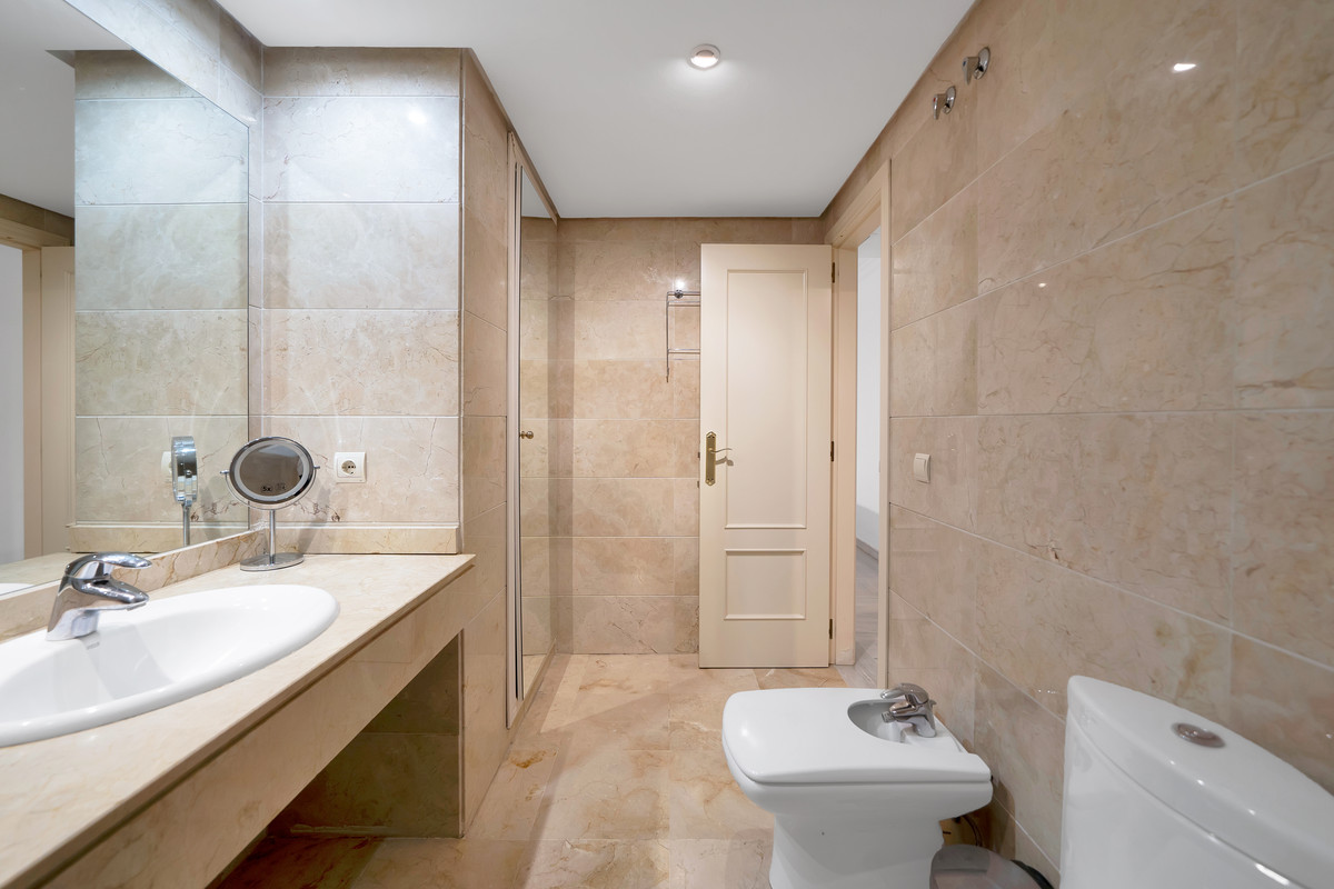 1b888fd179b3580f7799865870be6226 - 35