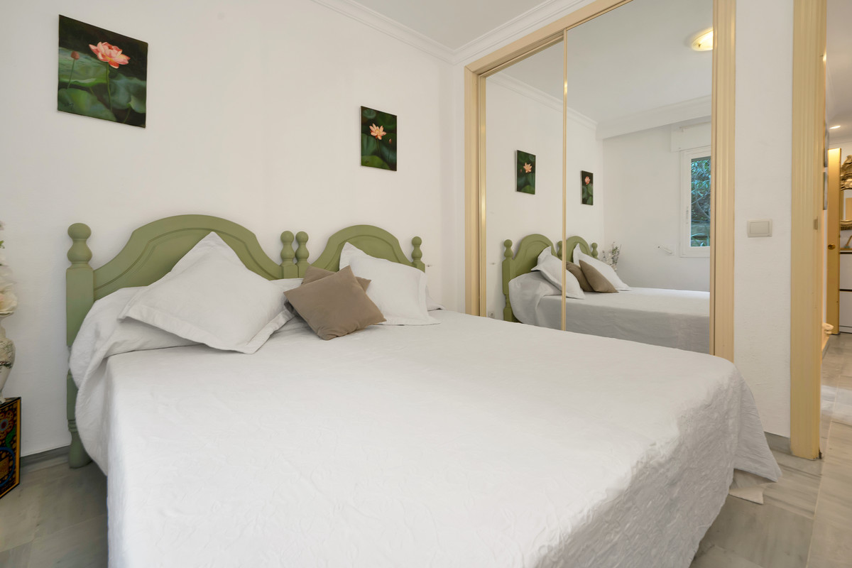 1b888fd179b3580f7799865870be6226 - 37