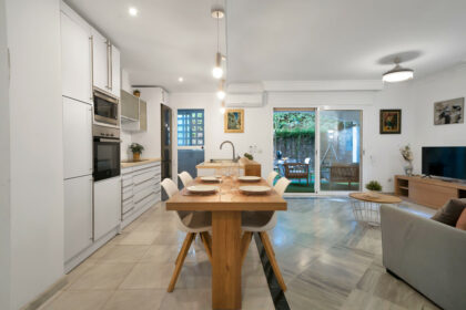 1b888fd179b3580f7799865870be6226 - 9