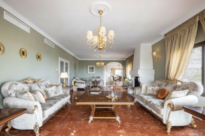 1c4f6e8b581a7fd768083c8dbaef128d - 37